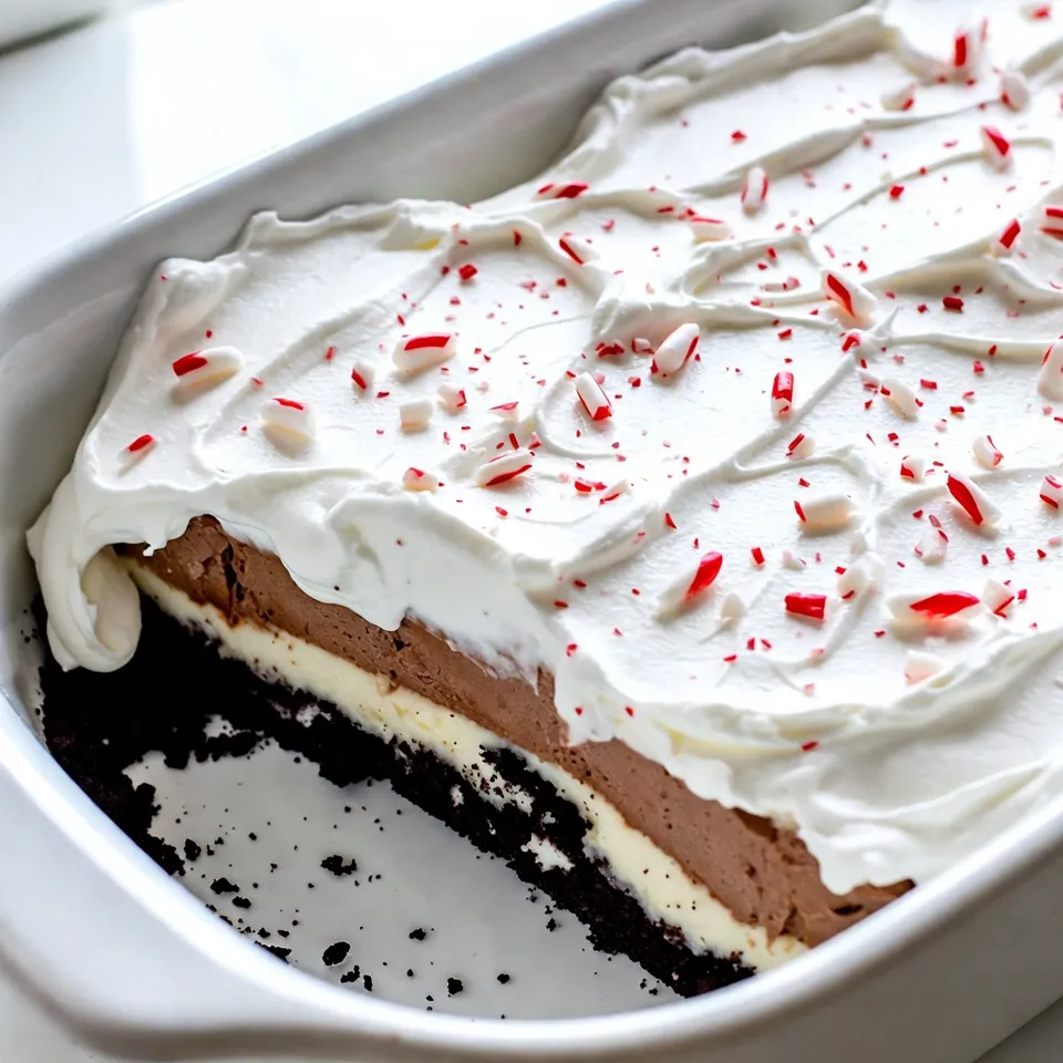 No-Bake Christmas Oreo Lasagna Easy and Delicious Recipe